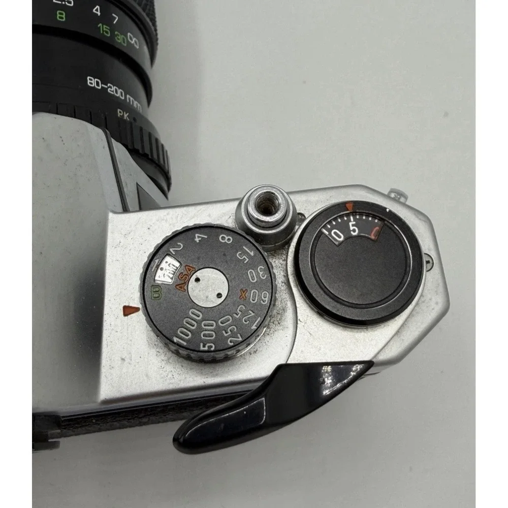 Pentax K1000 35mm SLR Film Camera + 80-200mm Zoom Macro Lens Bundle Asahi